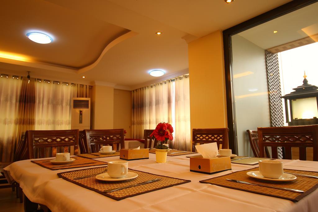 Hotel United Mandalay Exterior foto