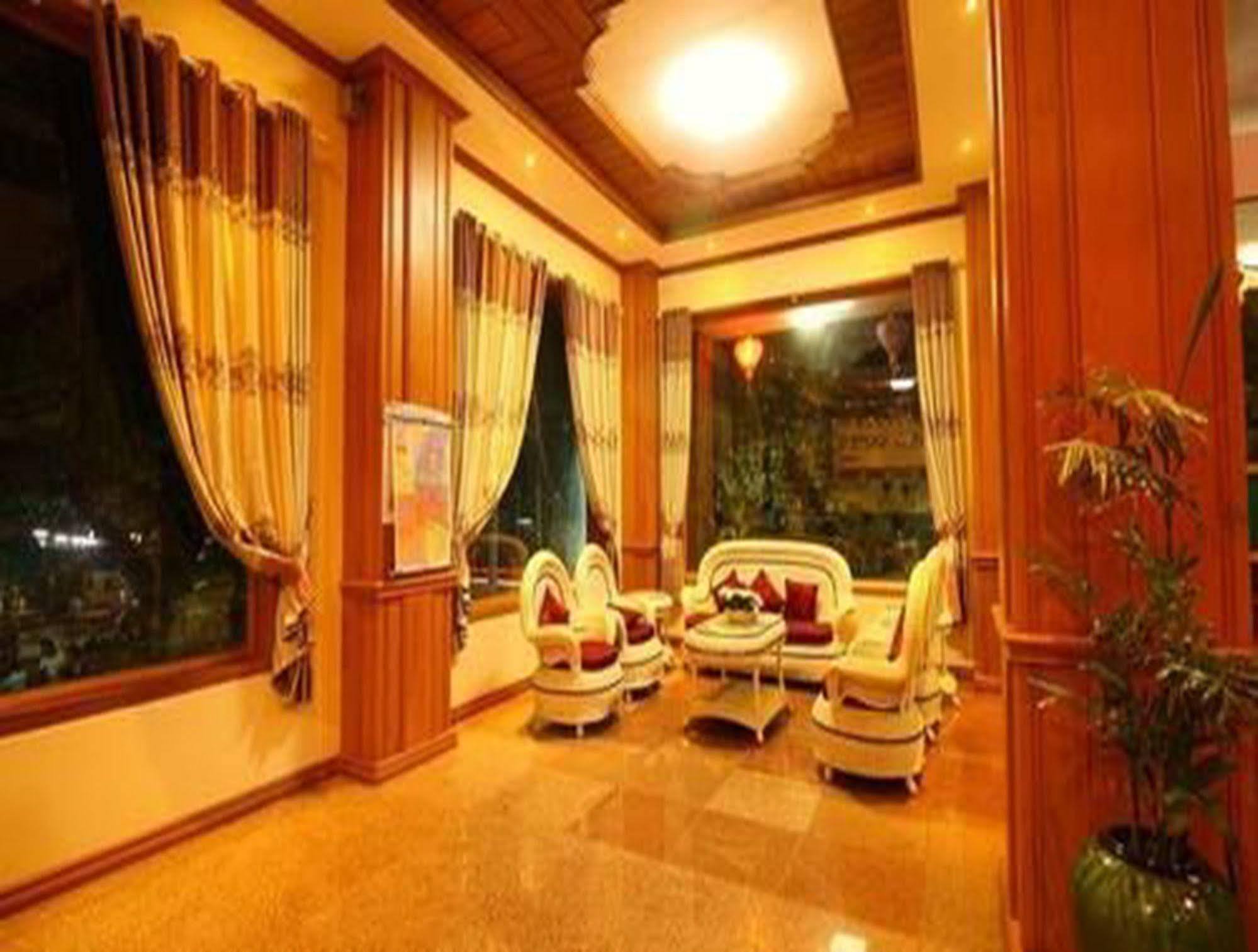 Hotel United Mandalay Exterior foto